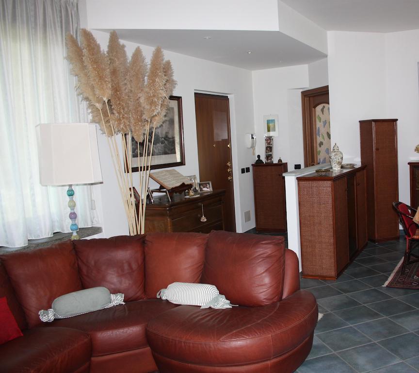 Ferienwohnung La Ca' Nova Lurago dʼErba Zimmer foto